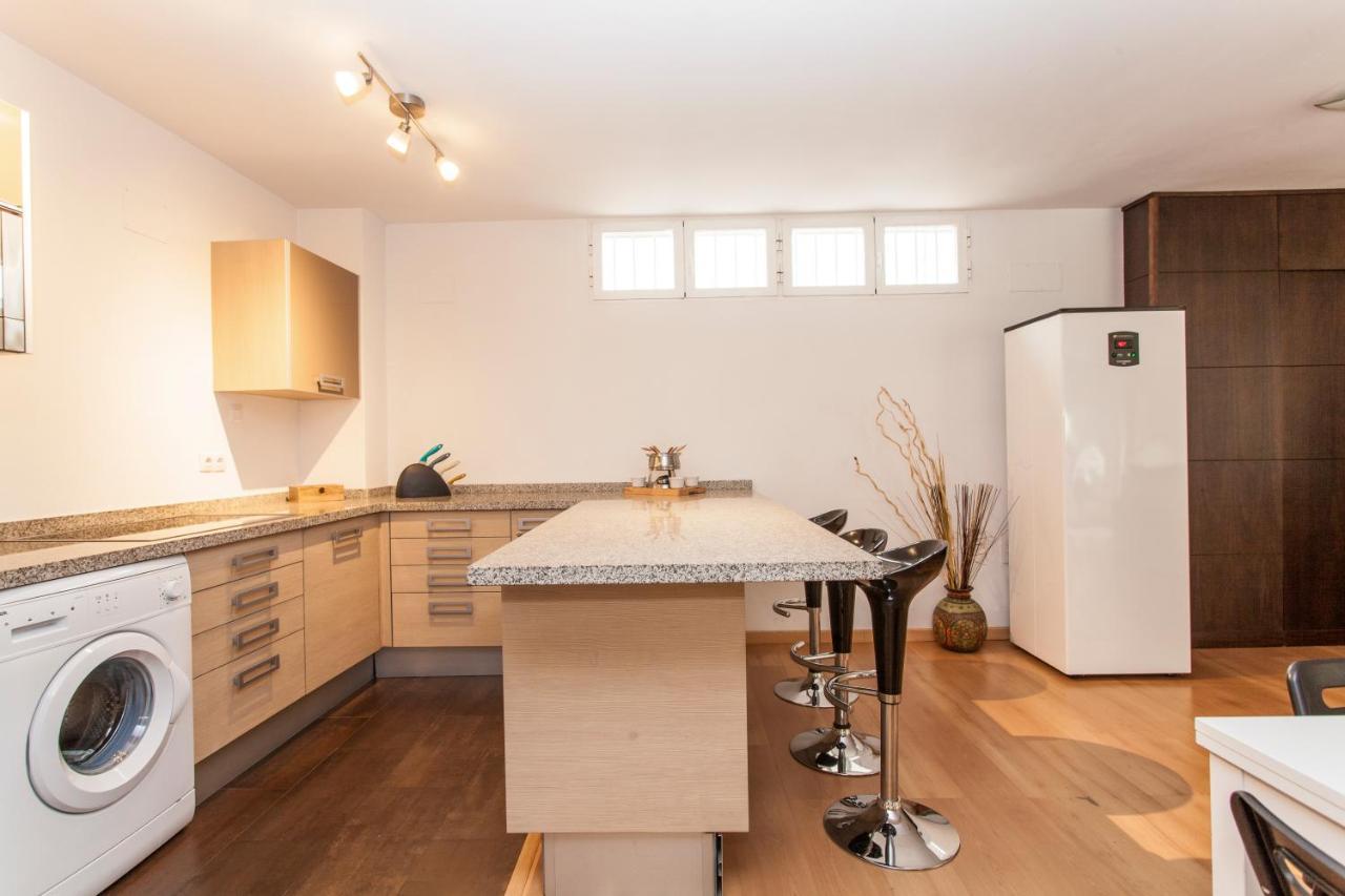 Apartament Lf Parking Incluido Amplio Loft En Barrio Santa Cruz Sewilla Zewnętrze zdjęcie